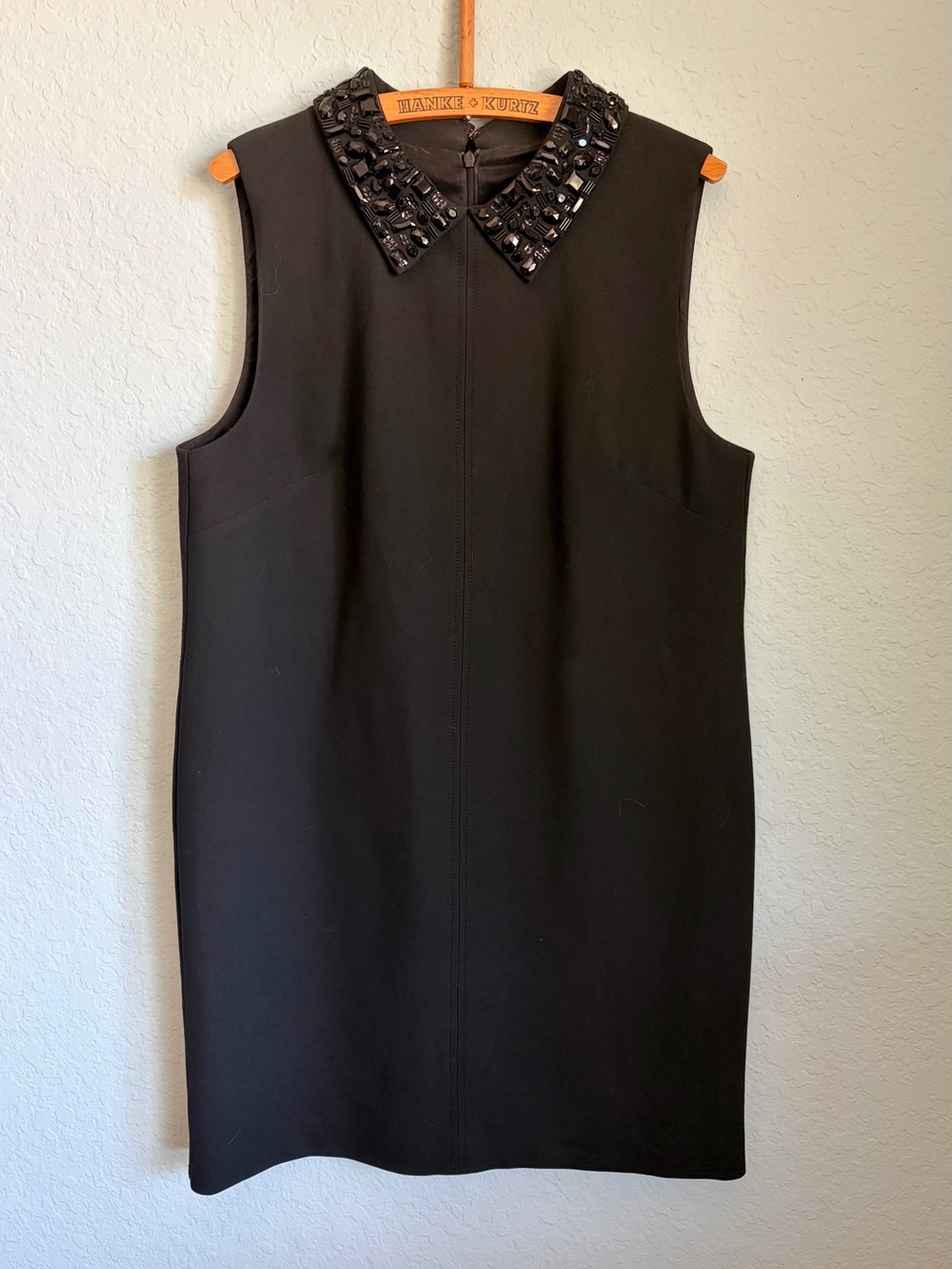 Trina Turk Black Beaded Collar Sleeveless Shift Dress